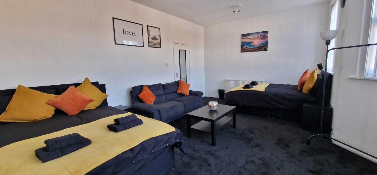 Sapphire Apartments Кардифф Экстерьер фото