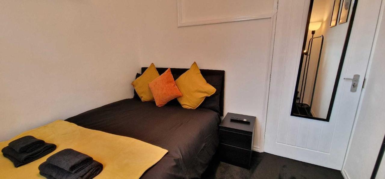 Sapphire Apartments Кардифф Экстерьер фото